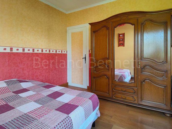 Image No.12-Maison de ville de 2 chambres à vendre à Civray