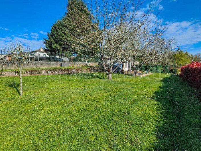 Image No.21-Maison de ville de 2 chambres à vendre à Civray