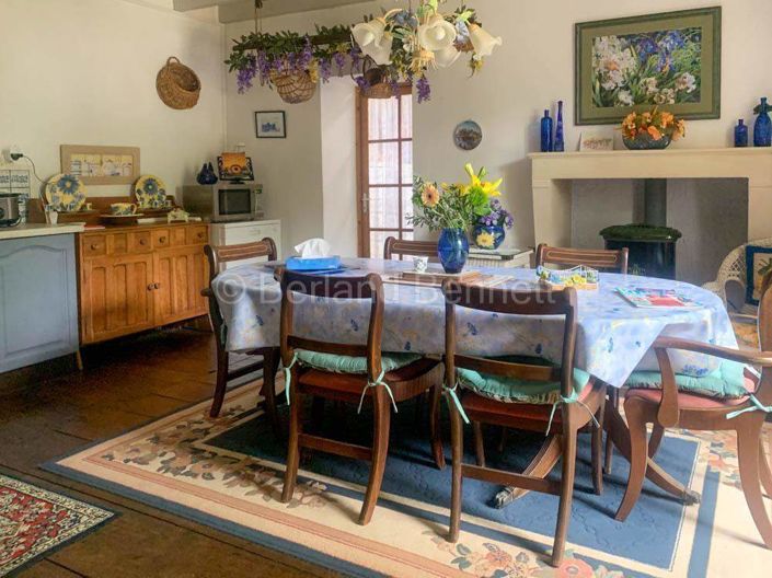 Image No.2-3 Bed House for sale