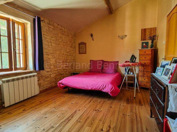 Image No.11-7 Bed House for sale