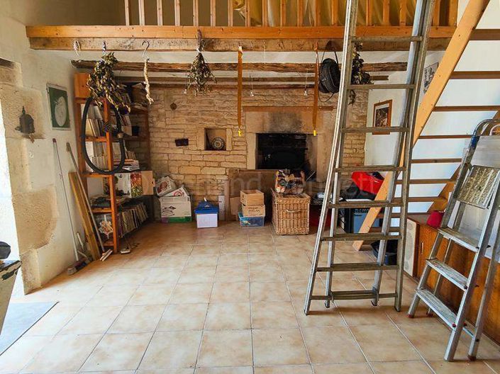 Image No.29-7 Bed House for sale