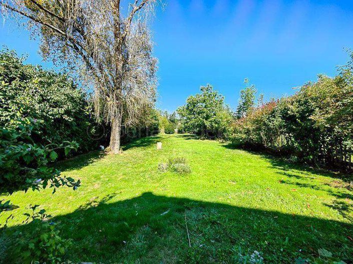 Image No.31-7 Bed House for sale