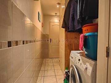 c142935c-ffbe-a562-085f-e1eda1caa13c