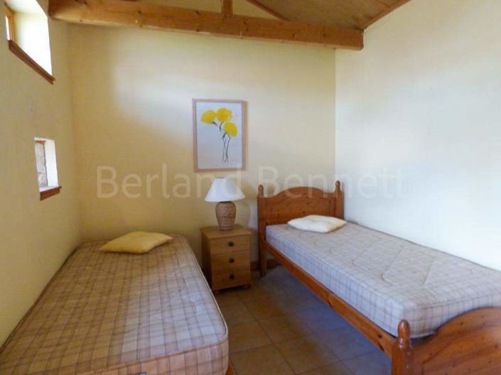 Image No.14-3 Bed House for sale