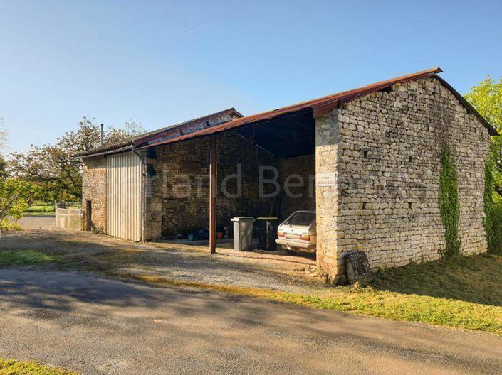 Image No.15-3 Bed House for sale