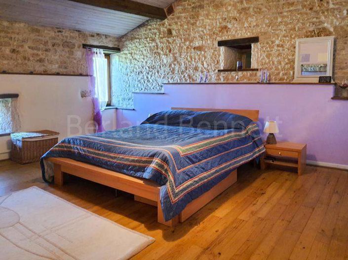 Image No.7-3 Bed House for sale