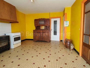 bf803ad5-5e90-8bbd-a69a-e2ef572be8bc