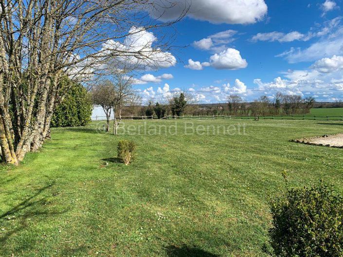 Image No.42-8 Bed House for sale