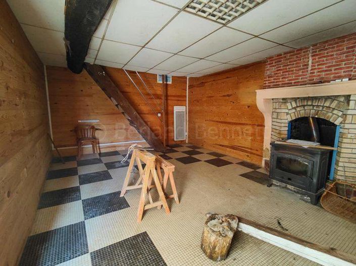 Image No.4-2 Bed House for sale