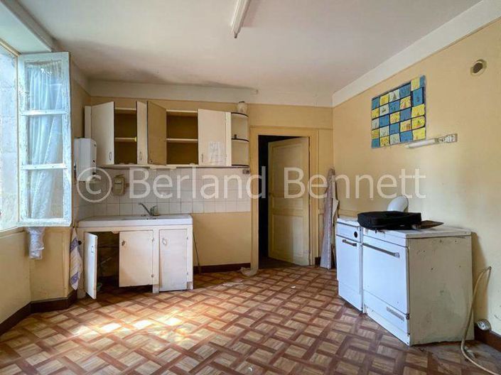 Image No.3-7 Bed House for sale