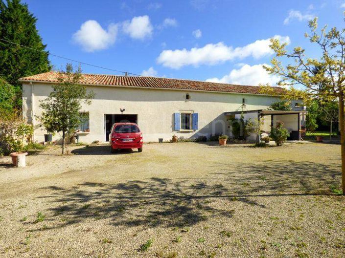 Image No.1-3 Bed House for sale