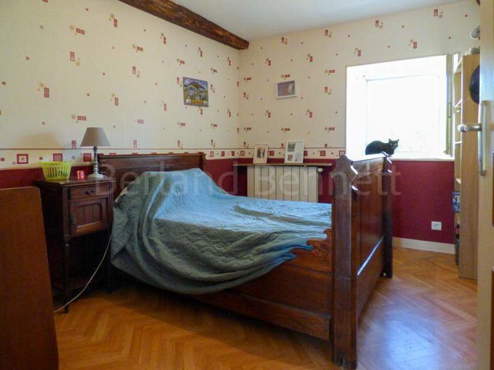 Image No.8-Maison de 3 chambres à vendre à Sauzé-Vaussais