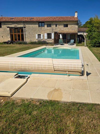 Image No.1-3 Bed House for sale