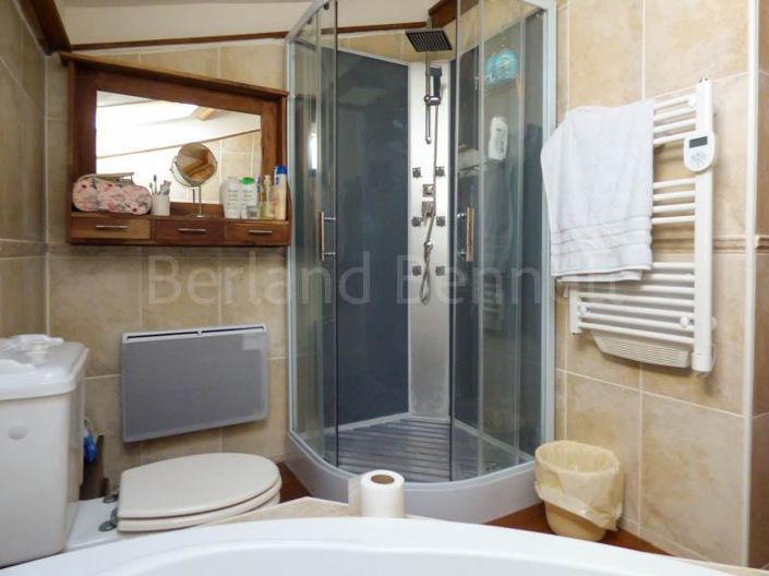 Image No.15-3 Bed House for sale