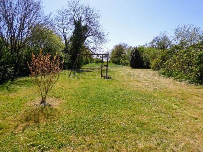 Image No.17-3 Bed House for sale