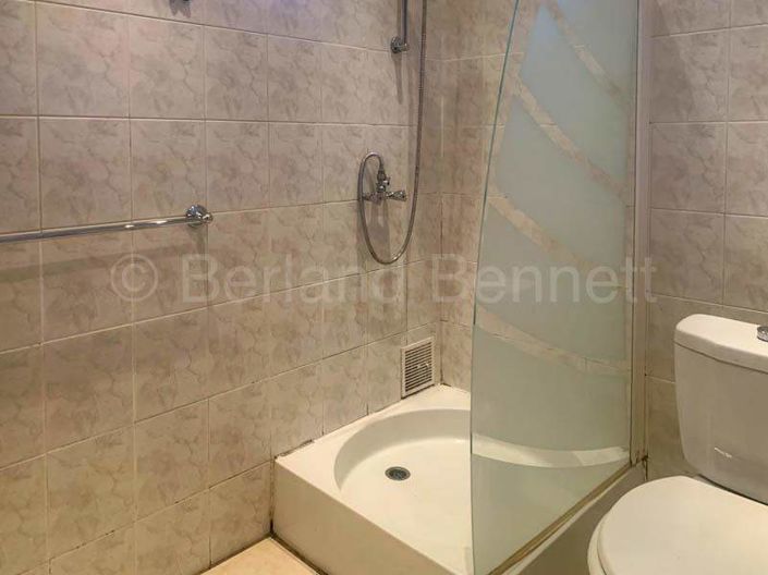 Image No.10-3 Bed House for sale