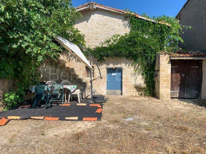 Image No.13-3 Bed House for sale