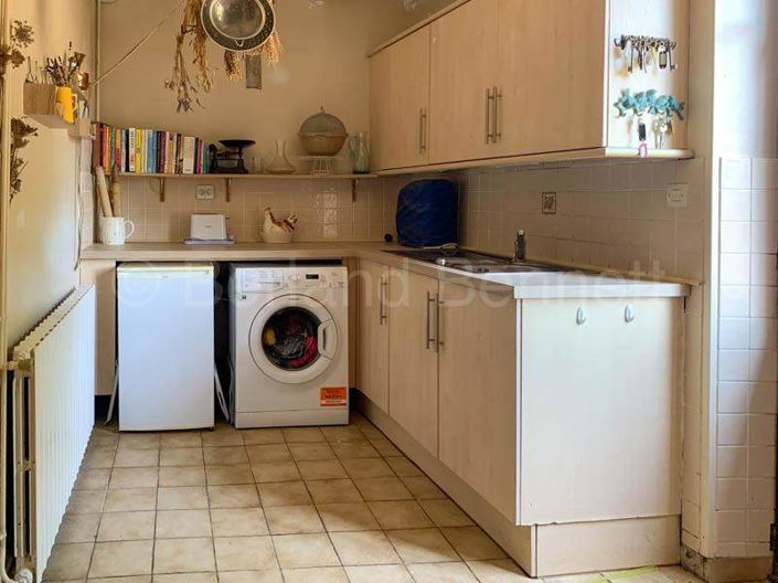 Image No.3-3 Bed House for sale