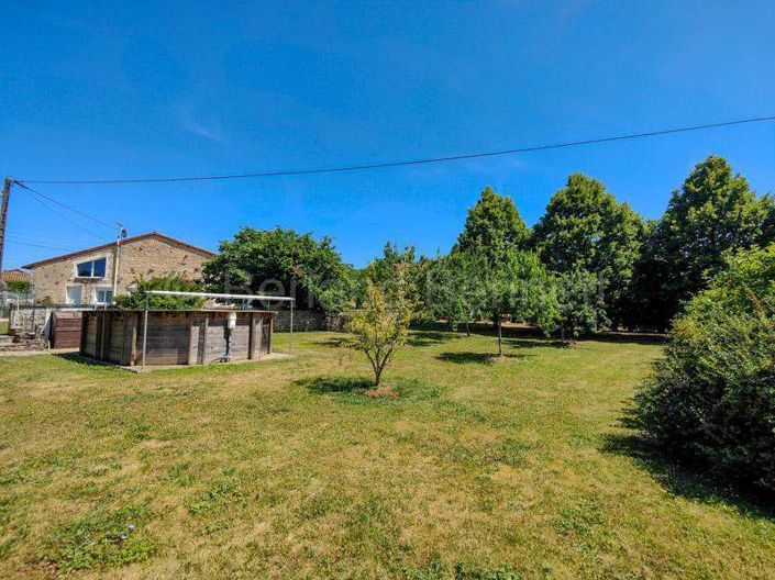 Image No.22-4 Bed House for sale