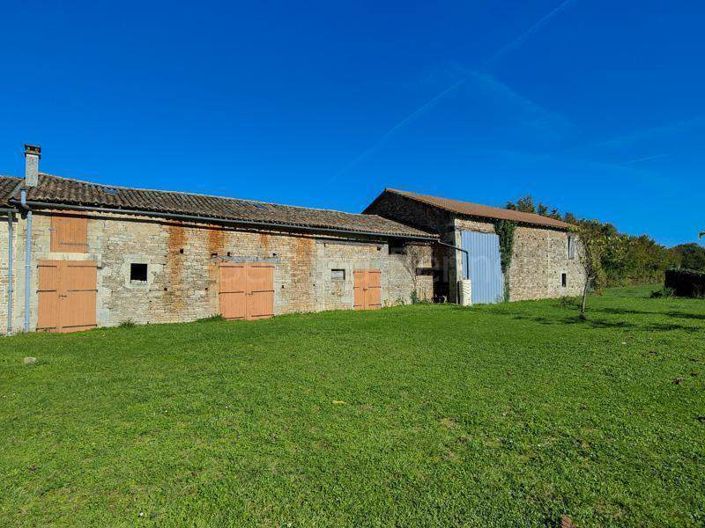 Image No.20-Maison de 4 chambres à vendre à Sauzé-Vaussais
