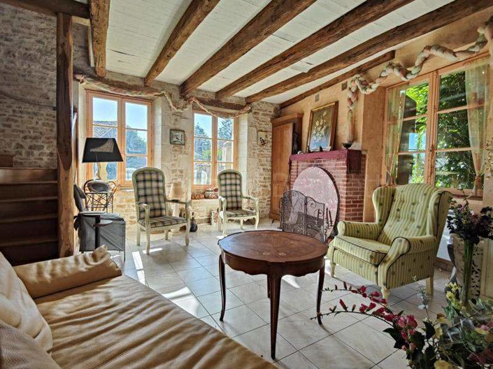 Image No.7-Maison de 4 chambres à vendre à Sauzé-Vaussais