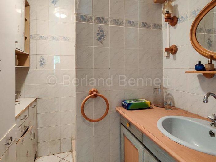 Image No.10-4 Bed House for sale