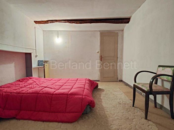 Image No.18-4 Bed House for sale