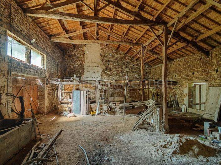 Image No.28-4 Bed House for sale