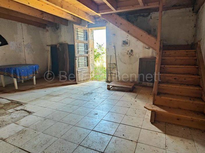 Image No.32-4 Bed House for sale