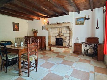 106d9cf7-b543-c17a-41ba-aaa6b21058af