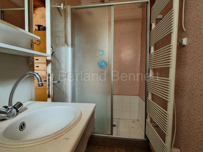 Image No.11-4 Bed House for sale