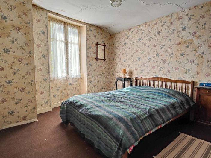 Image No.16-4 Bed House for sale