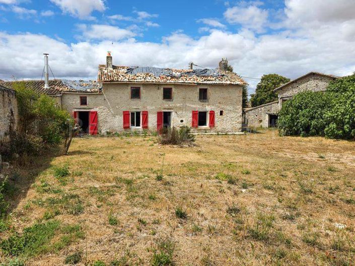 Image No.1-3 Bed House for sale