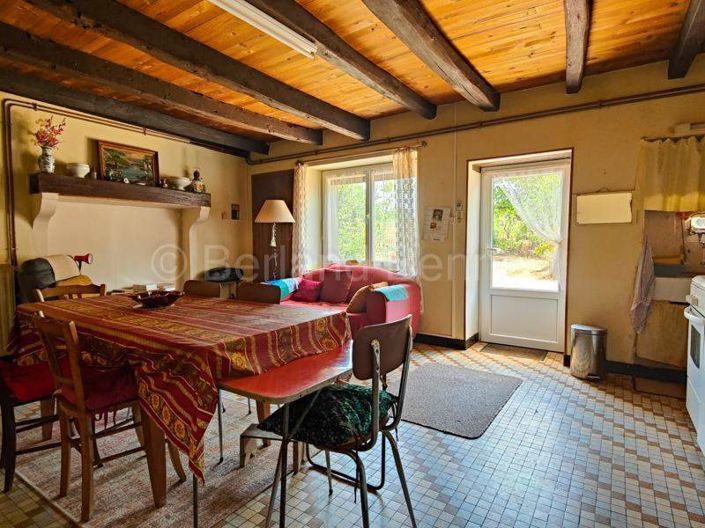 Image No.6-1 Bed House for sale