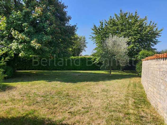 Image No.17-4 Bed House for sale