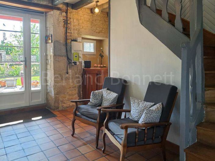 Image No.3-4 Bed House for sale