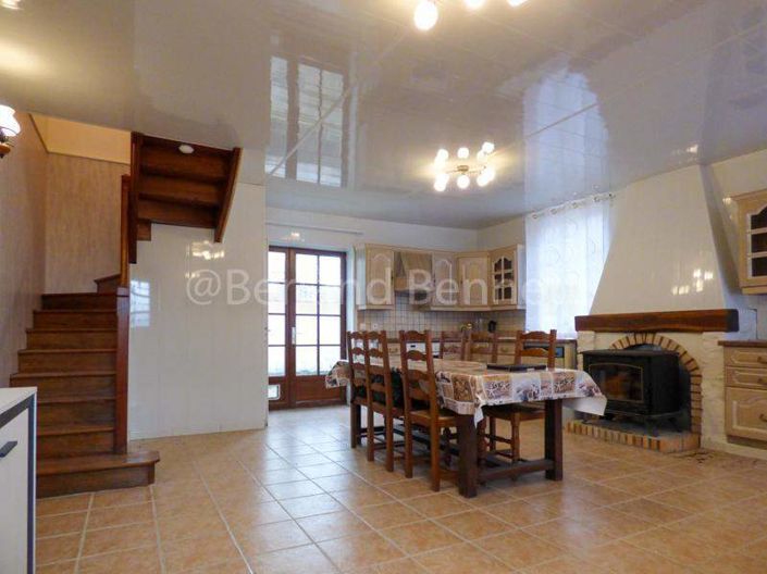 Image No.3-2 Bed House for sale