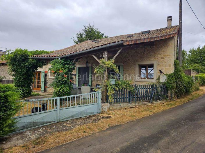 Image No.1-3 Bed House for sale