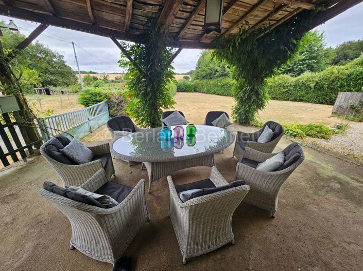 Image No.22-3 Bed House for sale