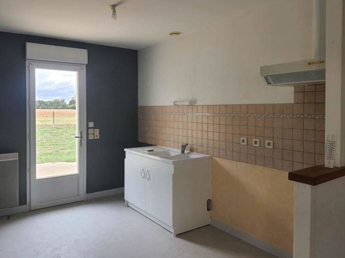 Image No.4-Maison de 3 chambres à vendre à Sauzé-Vaussais