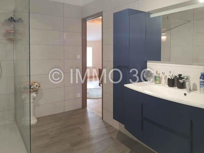 Image No.14-5 Bed House for sale