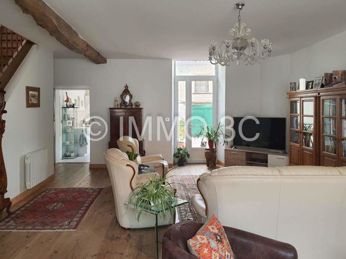 Image No.3-5 Bed House for sale