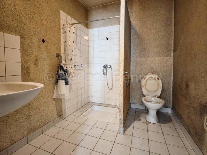 Image No.12-4 Bed House for sale