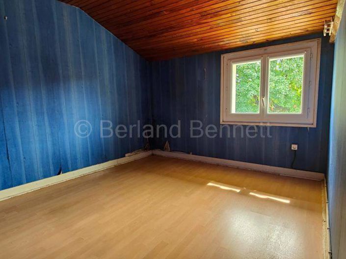 Image No.15-4 Bed House for sale