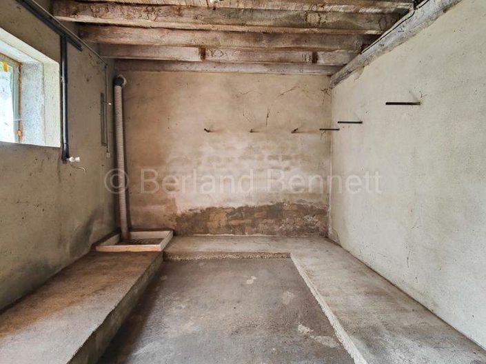 Image No.19-4 Bed House for sale