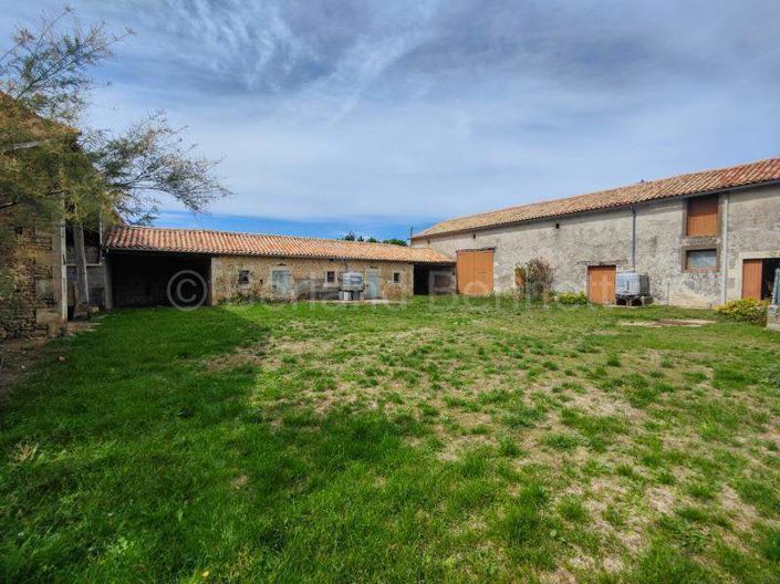 Image No.23-4 Bed House for sale