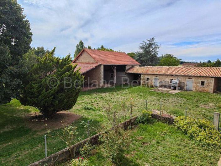 Image No.24-4 Bed House for sale