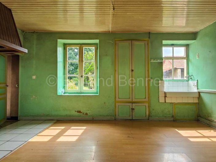 Image No.9-4 Bed House for sale