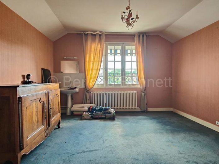 Image No.15-5 Bed House for sale