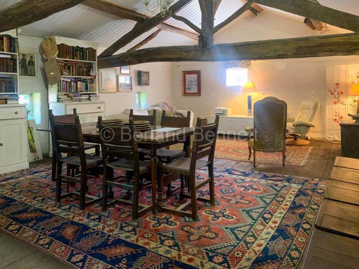 Image No.10-2 Bed House for sale